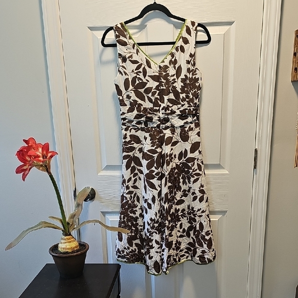 Signature by Robbie Bee Brown and Cream Leaf Print Midi Dress - Picture 3 of 5